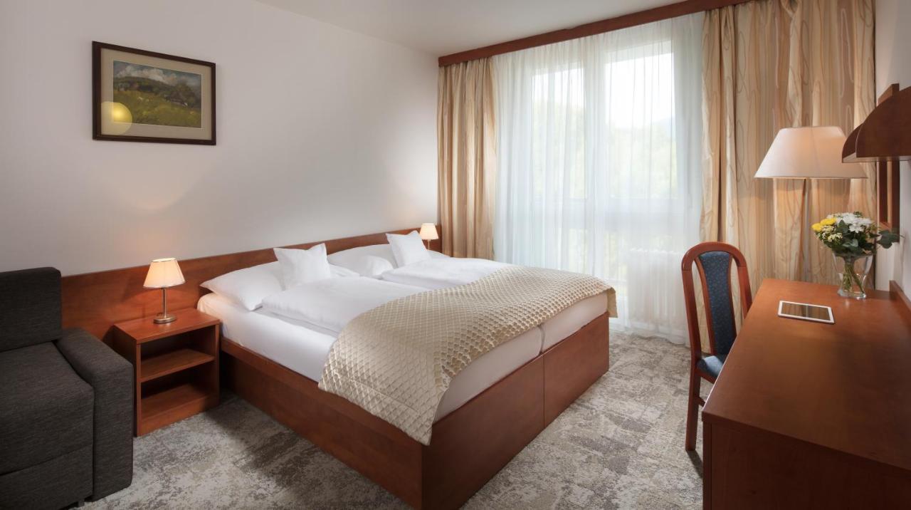 Hotel Pinia & Spindleruv Mlyn